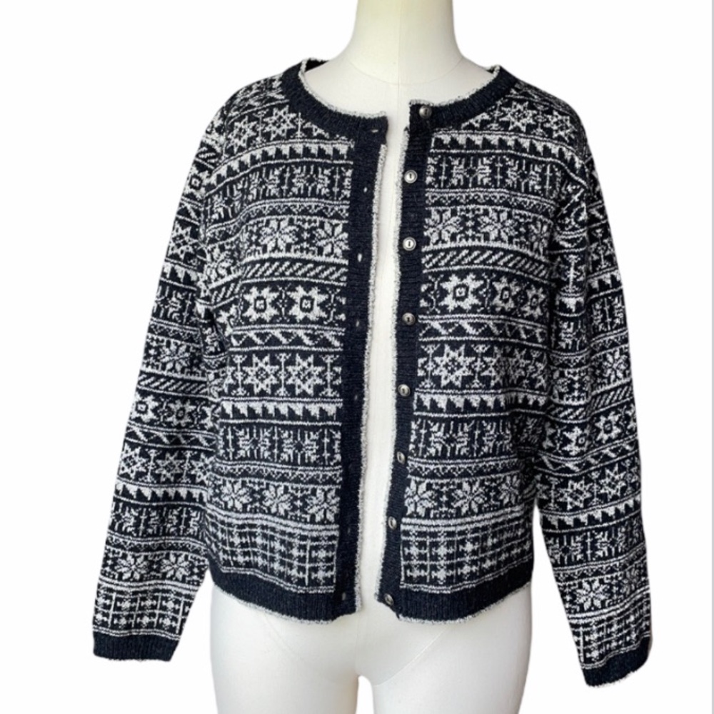 Vintage Wool Blend Button Down Cardigan snowflake Small Gap